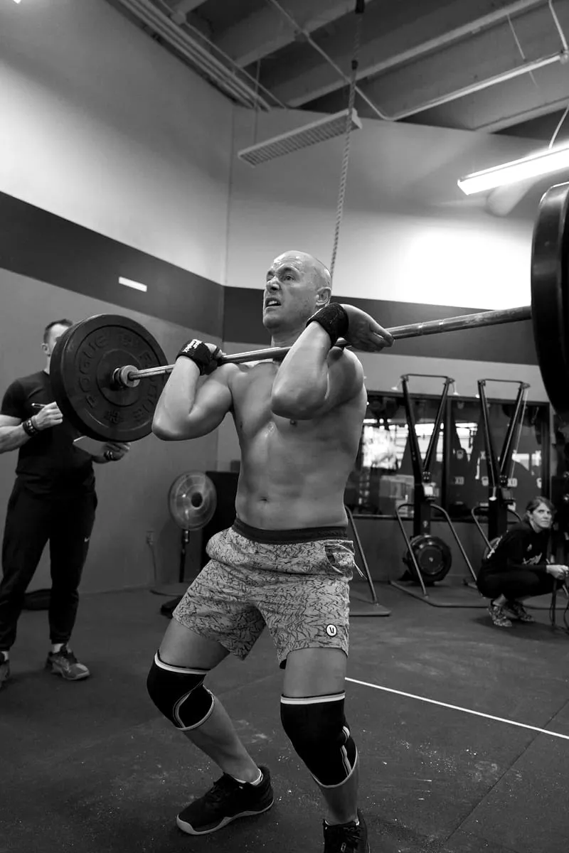 Members training together in a group strength class at XD FIT
